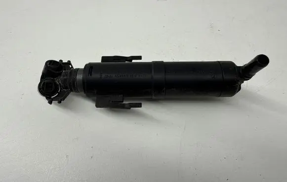 BMW X1 E84 Headlight washer spray nozzle 2990155
