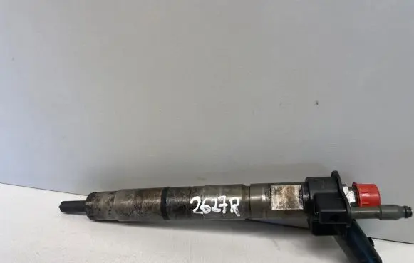 BMW X5 E70 Fuel injector 780542803 0445116024