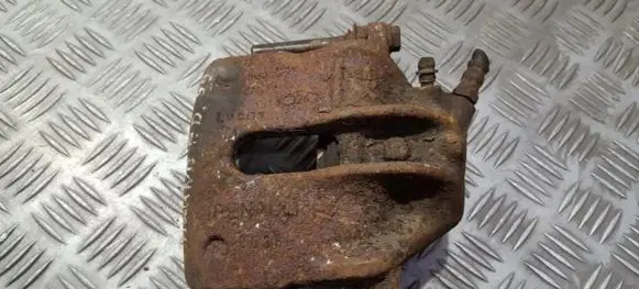 Renault Laguna I Front brake caliper