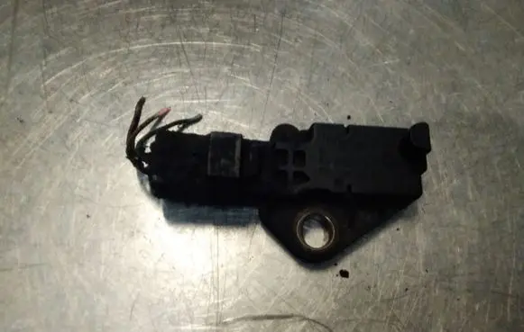 Citroen C4 I Picasso Crankshaft position sensor 9643695780