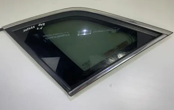 Opel Antara Rear vent window glass 