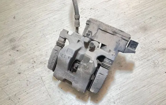 Rear brake caliper
