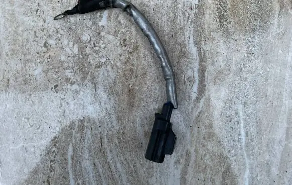 Jaguar XJ X351 Wires (generator/alternator) 