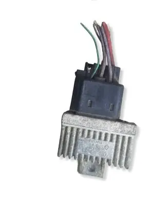 Renault Espace - Grand espace IV Glow plug pre-heat relay 7700115078