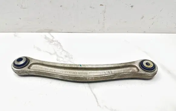 Porsche Cayenne (92A) Rear control arm 7L0505376A