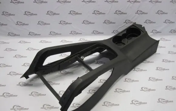 Volkswagen Scirocco Center console 1K5862531