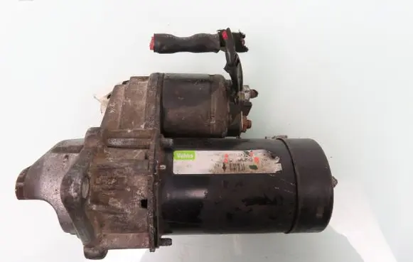 Opel Zafira B Starter motor D6RA293 09115192