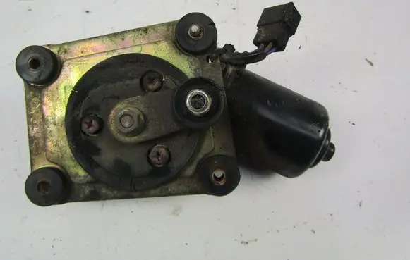 Chevrolet Matiz Front wiper linkage and motor
