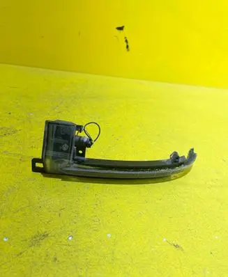 Audi A3 S3 8P Mirror indicator light RZ1R3P5K7