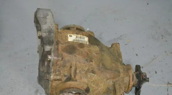 BMW 1 E81 E87 Rear differential 752430504