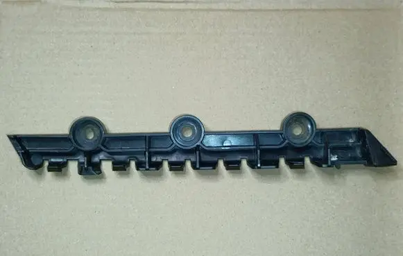 Skoda Fabia Mk2 (5J) Rear bumper mounting bracket 5J6807393