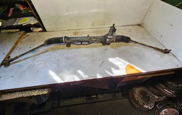 Ford Transit Steering rack 6C113200CC