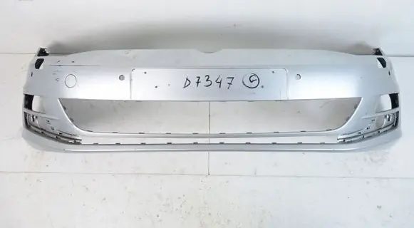 Volkswagen Golf VII Front bumper 5G0807221BN