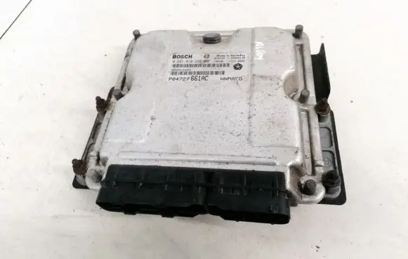 Chrysler Voyager Engine control unit/module 0281010290 P04727661AC
