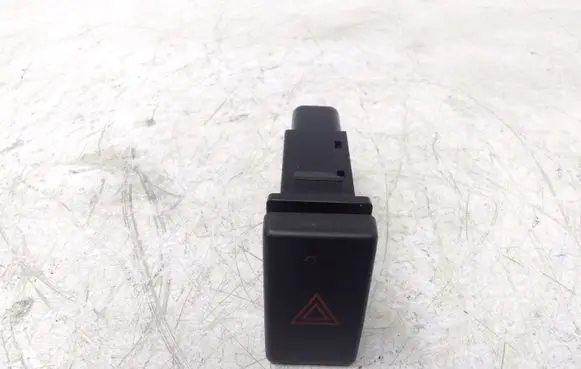 Toyota Avensis T250 Hazard light switch 157963 TR9503