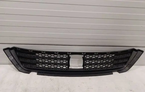 Jeep Grand Cherokee Front bumper lower grill 68143103AC