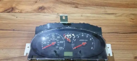 Speedometer (instrument cluster)