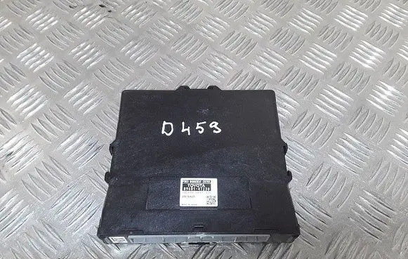 Toyota Prius (XW30) Engine control unit/module 8968147230