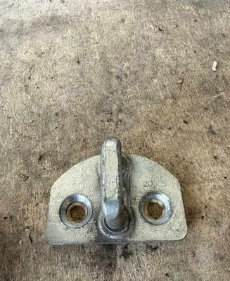 Renault Master III Front door lock loop/hook striker 122RB