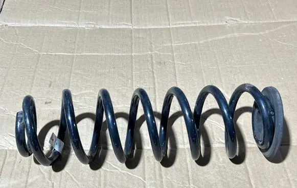 Volkswagen Touran III Rear coil spring 3Q0511115 5Q0512149B