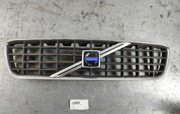 Volvo S60 Front bumper upper radiator grill 9190740