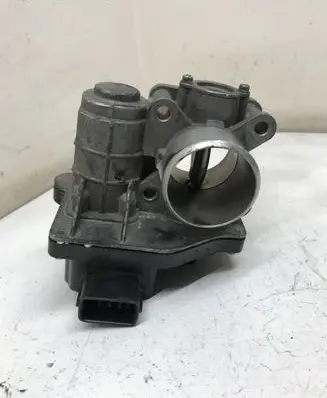Honda CR-V Throttle valve