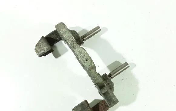 Mazda 2 Front Brake Caliper Pad/Carrier 