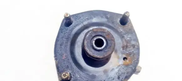 Mazda 323 Coil spring mount 