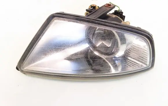 Ford Mondeo Mk III Front fog light 3S7115K202AD 0305068001