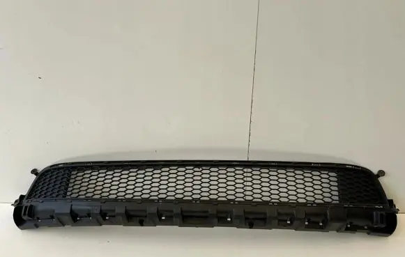 Renault Trafic III (X82) Front bumper lower grill 622544919R