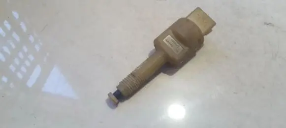 Audi A6 S6 C5 4B Brake pedal sensor switch 4A0945515A