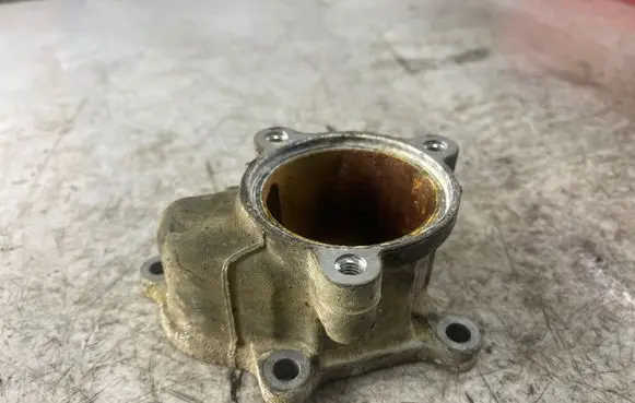 Nissan Navara D40 Engine coolant pipe/hose