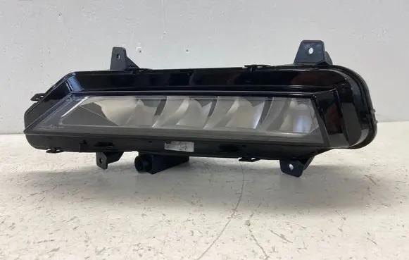 Skoda Octavia Mk4 Front fog light 5E3941699A 8119763 0021648502