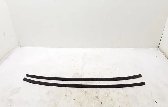 Roof trim bar molding cover