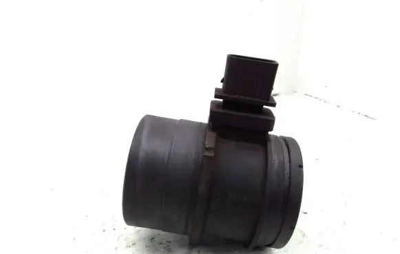 BMW 1 E81 E87 Mass air flow meter 7788743 0281002567