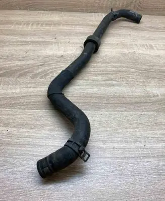 Mercedes-Benz GLE (W166 - C292) Engine coolant pipe/hose A1665062635