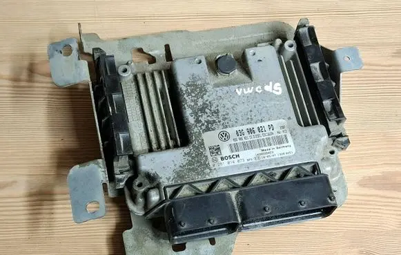 Volkswagen Caddy Engine control unit/module 820025680T 1Z0906980 4809T203