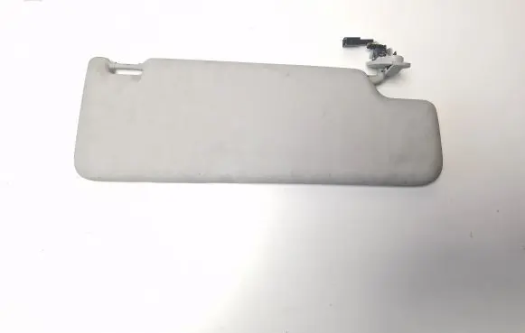 Sun visor