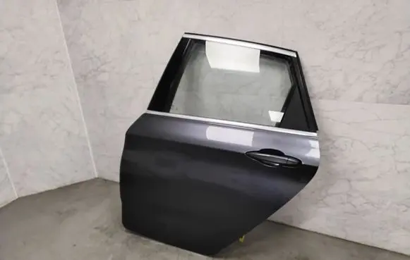 BMW 2 F45 Rear door 