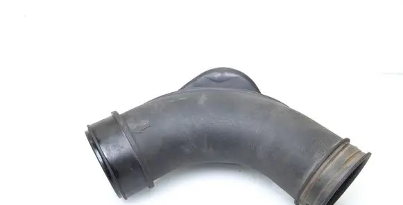 KIA Sportage Air intake duct part 281922Y300 281382Y310
