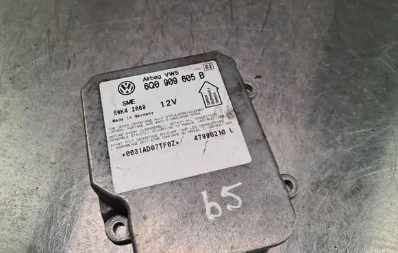 Volkswagen PASSAT B5 Airbag control unit/module 6Q0909605B 5WK42869