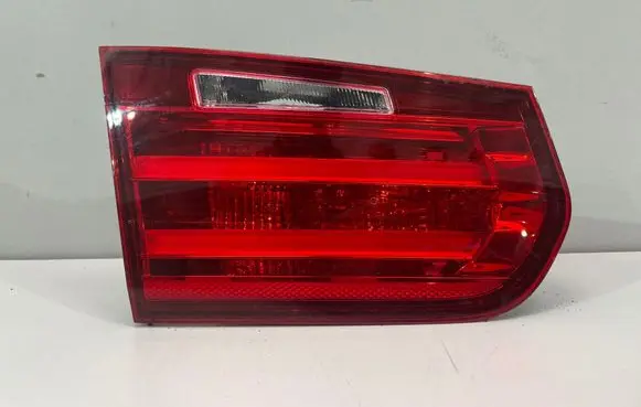 BMW 3 F30 F35 F31 Tailgate rear/tail lights 7371111