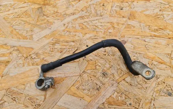 Volkswagen PASSAT B6 Negative earth cable (battery)