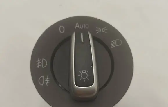 Volkswagen PASSAT B7 Light switch 3c8941431a