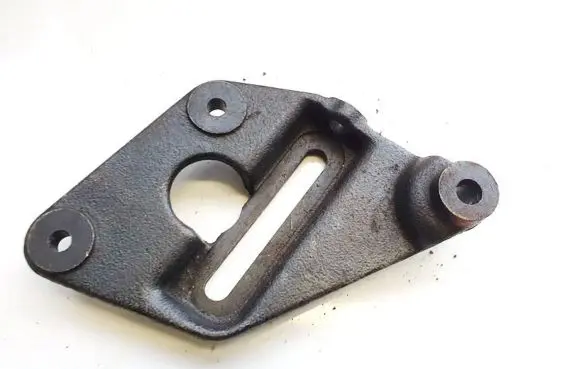 Mitsubishi Pajero Sport I Engine mounting bracket cad1168011