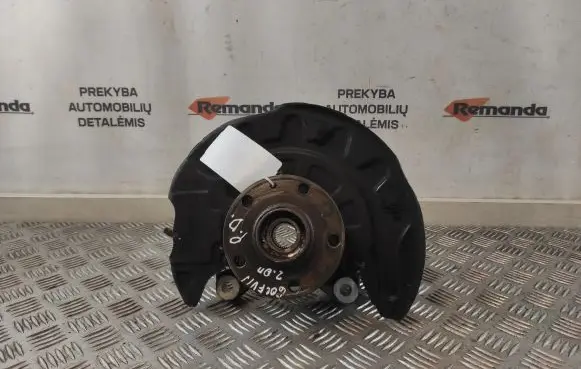 Volkswagen Golf VII Front wheel hub 5Q0407258
