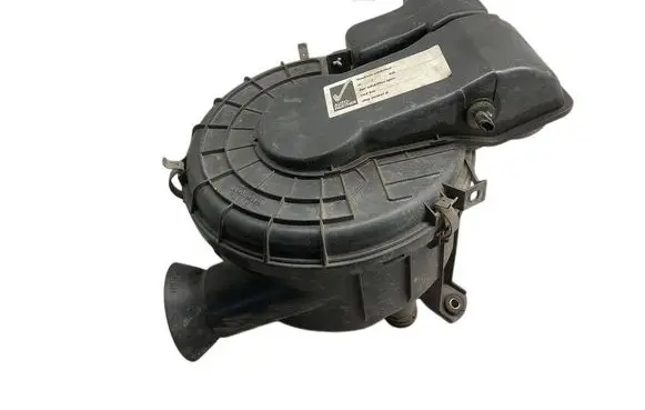 Toyota Land Cruiser (HDJ90) Air filter box 1141004660