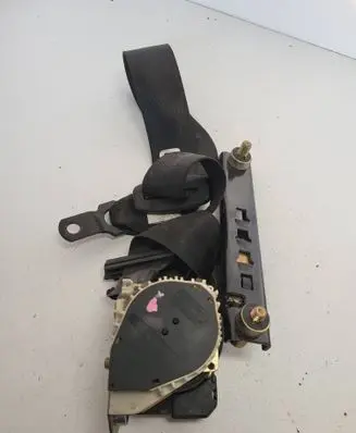 BMW X5 E53 Front seatbelt 7300043594