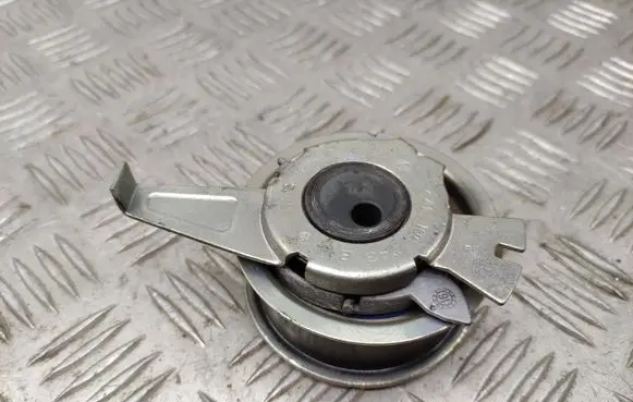 Seat Alhambra (Mk2) Timing belt/chain tensioner 04L109243B
