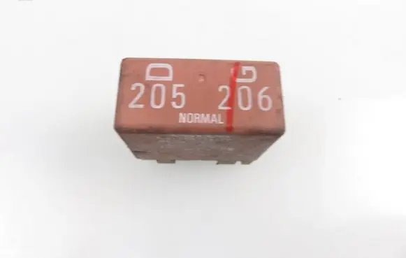 Volvo 850 Other relay MB0515002810 9128833
